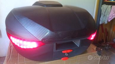 Top case grandi dimensioni- 72 litri + piastra+led