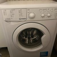 Lavatrice Indesit Water Balance 5 chili