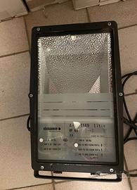 Faro riflettore lampada esterno 150 w disano 1149