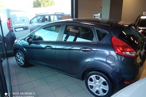 Ford Fiesta 1.4 TDCi 5p. Ghia neopatentati