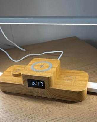 lampada da comodino con ricarica smartphone e iPad