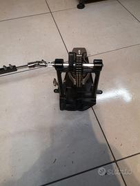 Doppio pedale per batteria