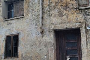 Casa da ristrutturare