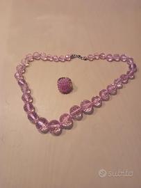 Collana in perle di vetro con anello