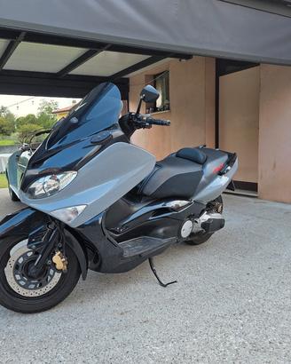 TMAX 500