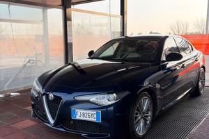 Alfa Giulia 2,2 super