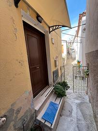 Casa indipendente 110 mq - Montemurro (PZ)