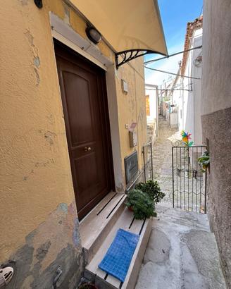 Casa indipendente 110 mq - Montemurro (PZ)