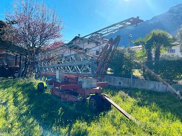 GRU EDILE AUTOMONTANTE DALBE HS 211