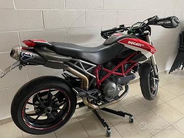 Ducati Hypermotard 796