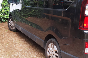 Renault trafic 9 posti