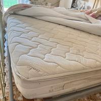 materasso matrimoniale in memoryfoam + topper