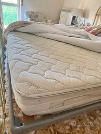 materasso matrimoniale in memoryfoam + topper