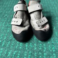 Scarpe da arrampicata La Sportiva, taglia 37