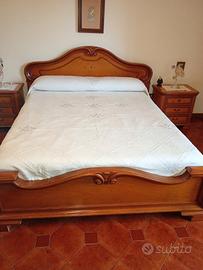 camera da letto stile classico 