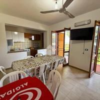 2 LOCALI A FALCONARA ALBANESE