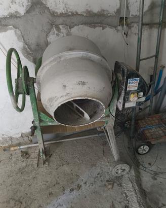 betoniera 220 volt