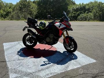 Ducati multistrada V4 Pikes Peak