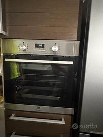 Forno incasso Electrolux serie 700