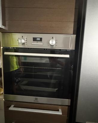 Forno incasso Electrolux serie 700