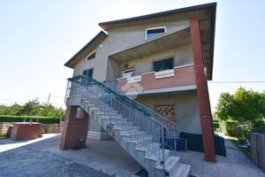 CASA INDIPENDENTE A CORIANO