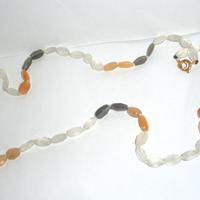 Collana pietra di luna chiusura in oro 18k