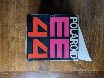 Polaroid EE44