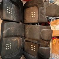 Sedili posteriri grande punto