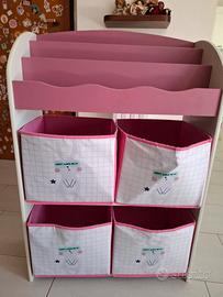 Libreria bambini con scatole porta giochi