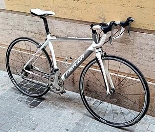 Bici Corsa Donna Merida Juliet 904 Shimano 105