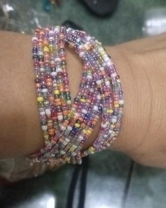 bracciale colorato a molla