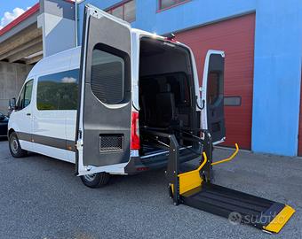 Mercedes Sprinter disabili fino a 4 carrozzine