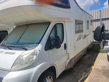Camper mansardato Mobilvetta KEA 73