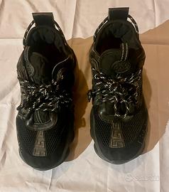 Scarpe Versace Chain Reaction nere