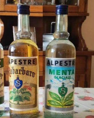 Bottiglie vintage liquori Alpestre menta rabarbaro