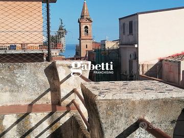 Palazzina indipendente in zona centrale PC/17