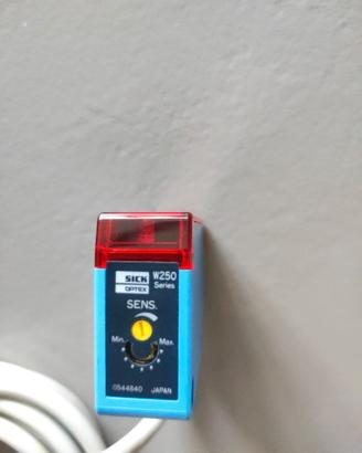 Sensore fotoelettrico SICK OPTEX serie w250