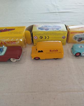 3 modellini Dinky Toys 