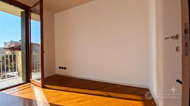 Trilocale con box