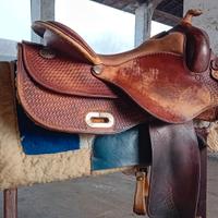 Sella Western americana con accessori