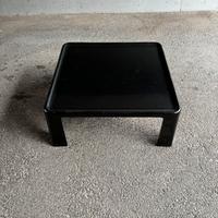 Tavolino Amanta di Mario Bellini per B&B Italia