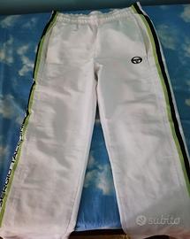 4 pantaloni Sportivi