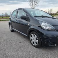 Toyota aygo 1.0 benzina