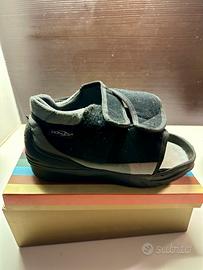 Calzatura ortopedica post-operatoria tg M