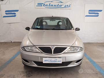 Lancia Y 1.2i cat Elefantino Blu NEOPATENTATO