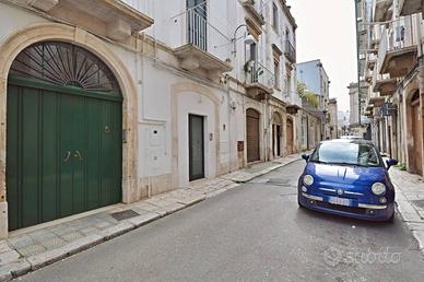 Ufficio a Putignano, 2 locali