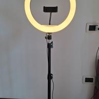Luce ad anello / Ring Light LED con treppiede