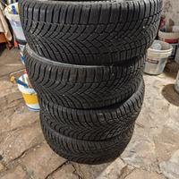 gomme invernali 215/55 R17 2023 Bridgestone 