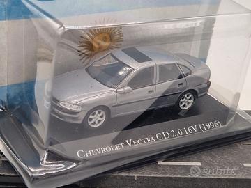 CHEVROLET Vectra CD 2.0 16V Edicola Argentina 1/43