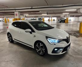 Renault clio Full Hybrid